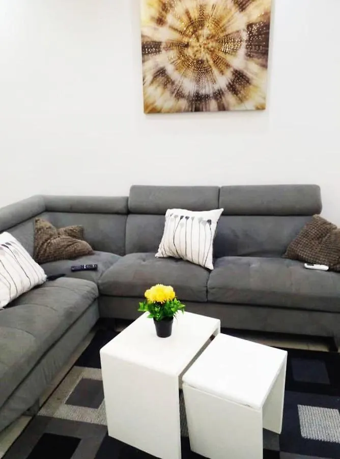 Superb Apartment With Jacuzzi No019 Dakar Senegal
